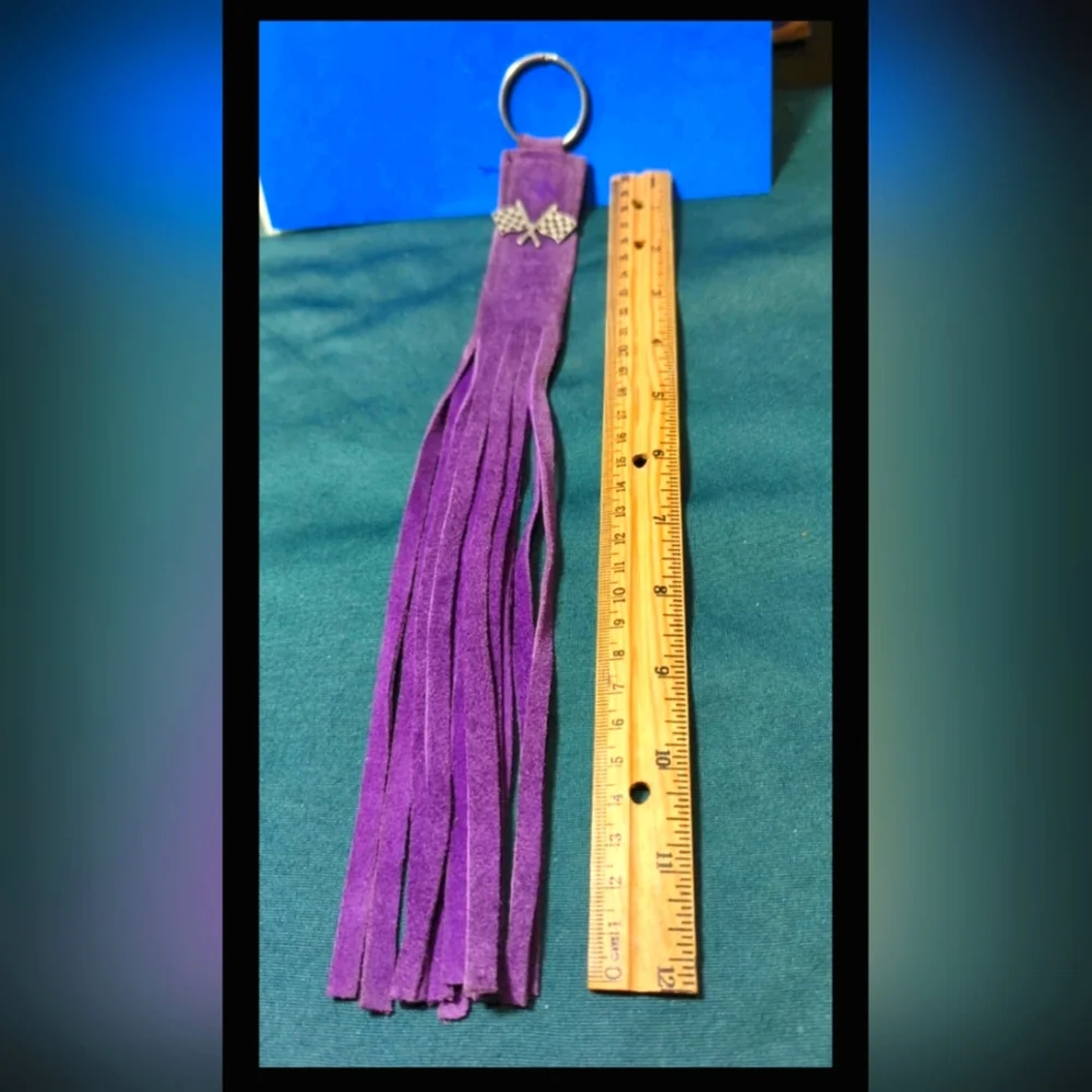 Vintage Long Purple Fringe Suede Leather Key Ring RACING 🏁 Flags Emblem 13